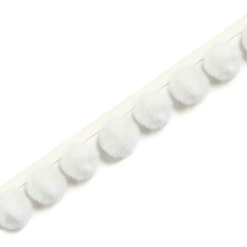 Miss COCO white velvet pom pom trim – soft decorative fringe for curtains