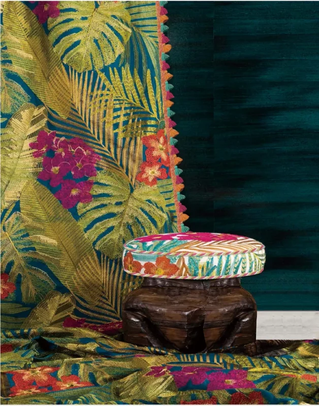 Tropical botanical curtain with colorful leaf and floral print – bold drapes with fringe trim